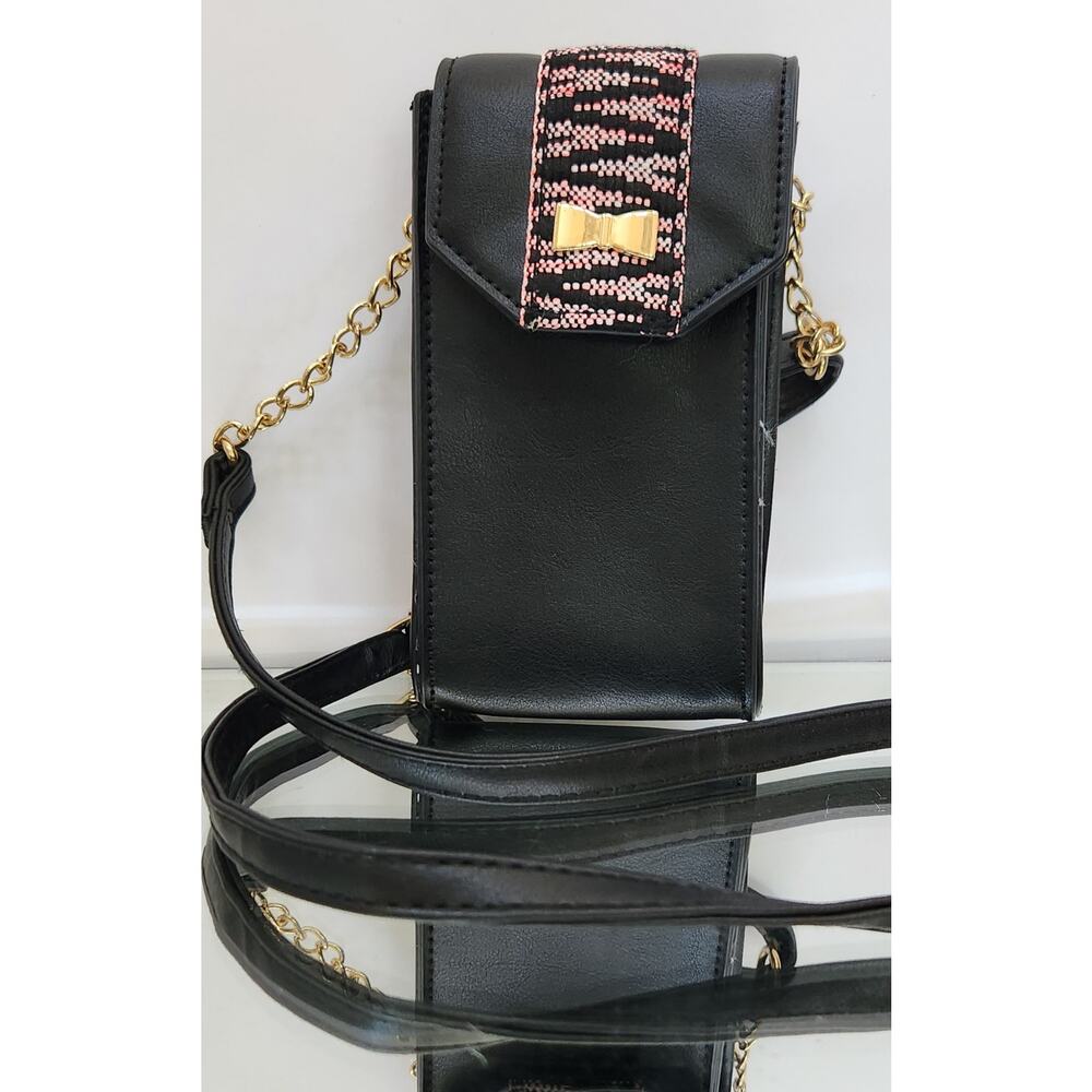 Olivia And Kate New York Black & Pink Cell Phone/ Wallet Purse